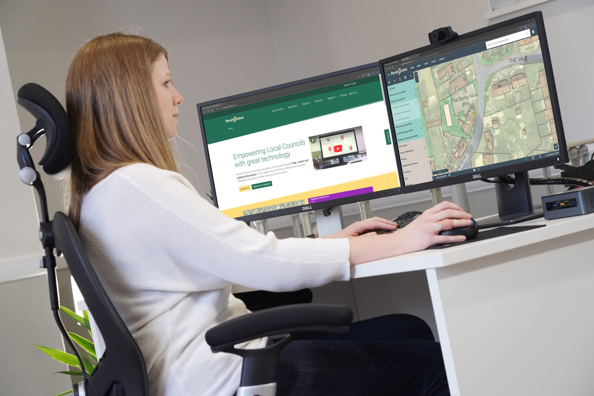 Photo of woman using Parish Online mapping software