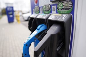 Best sites for new EV chargepoints – using location data