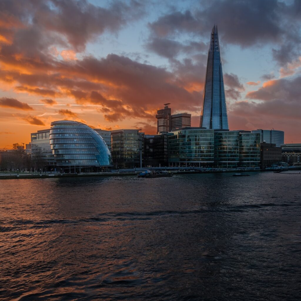 Plan for open access wifi network across London