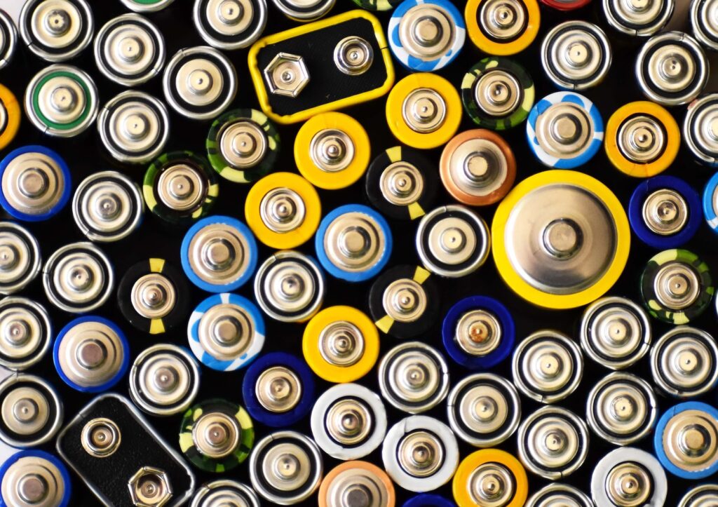 New lithium-metal battery recharged in minutes