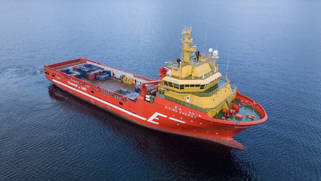 Photo of the ship "Viking Energy" by Peter Tubaas at Vestland Media