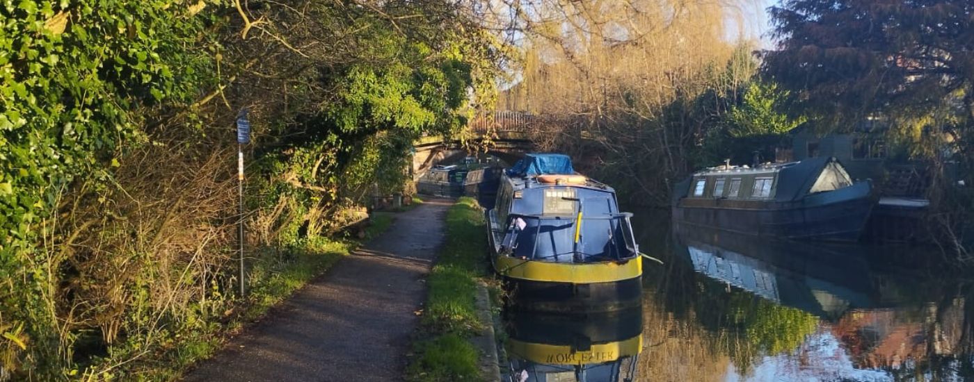 Visitor moorings at Aristotle Lane, Oxford