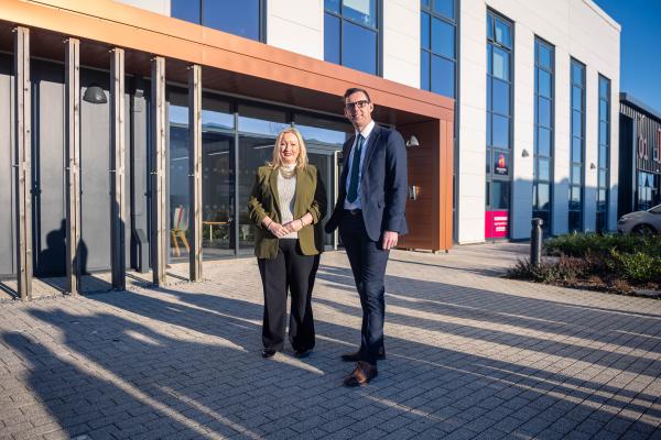 Rebecca Evans (Cabinet Secretary for Economy, Energy and Planning) and Cllr Darren Price (Leader of Carmarthenshire County Council) at the Parc Gelli Werdd development, photo courtesy of Welsh government