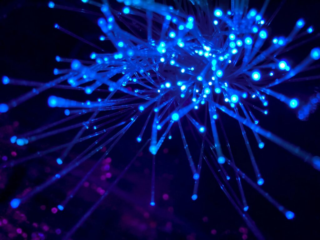 Glasgow, Birmingham, Bristol, Southampton, Cirencester, Oxford firms benefit from 6G-fibre award
