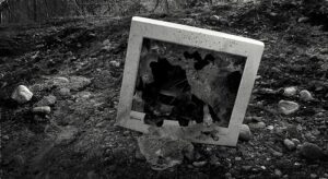 AWS outage takes 1,000+ companies and services offline for a day